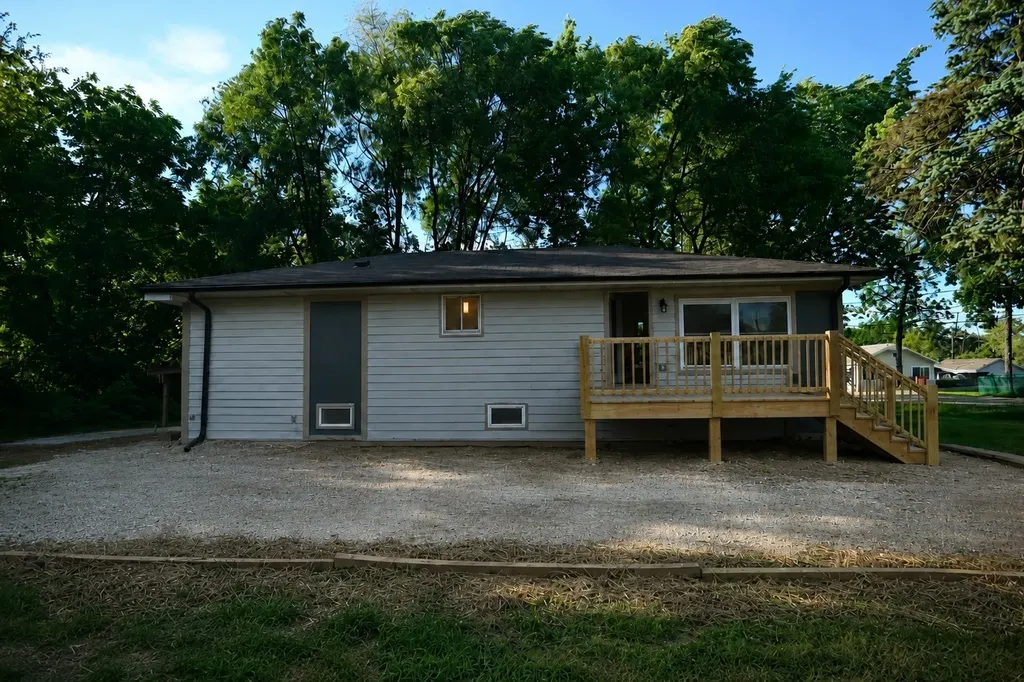 43348 North Forest Drive Antioch IL 60002