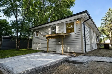 43348 North Forest Drive Antioch IL 60002