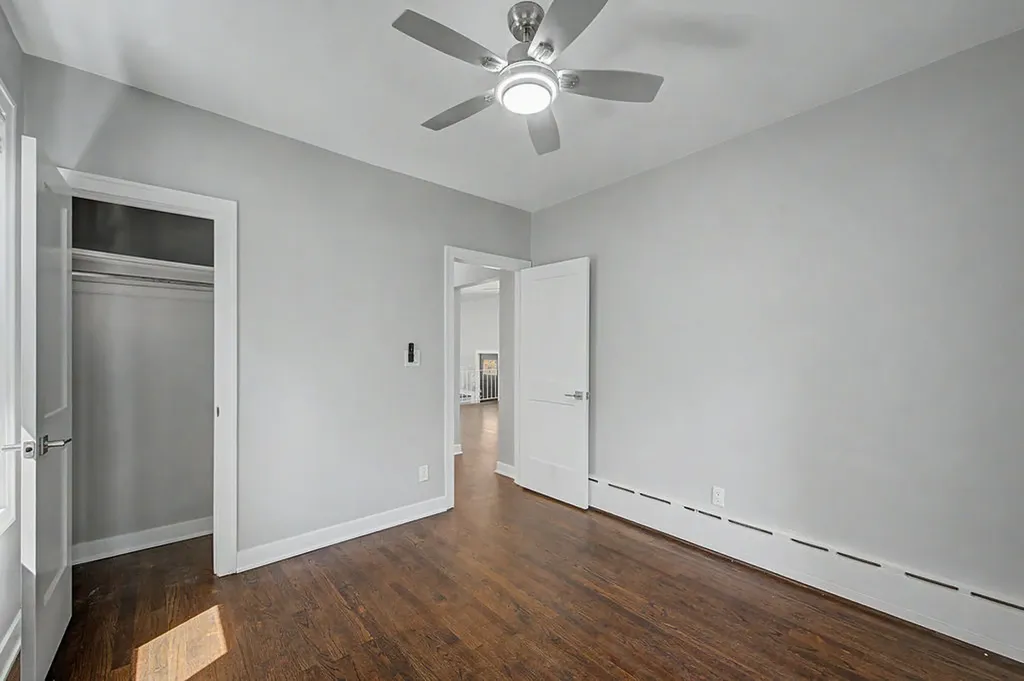 4945 West Addison Street Chicago IL 60641