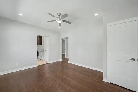 4945 West Addison Street Chicago IL 60641