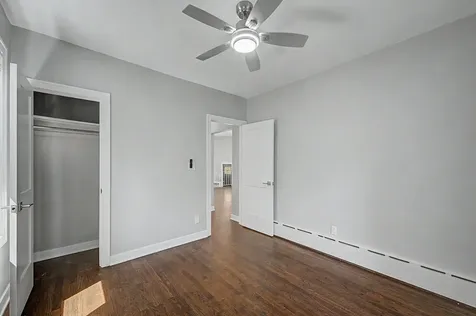4945 West Addison Street Chicago IL 60641