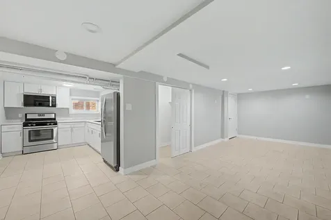 4945 West Addison Street Chicago IL 60641