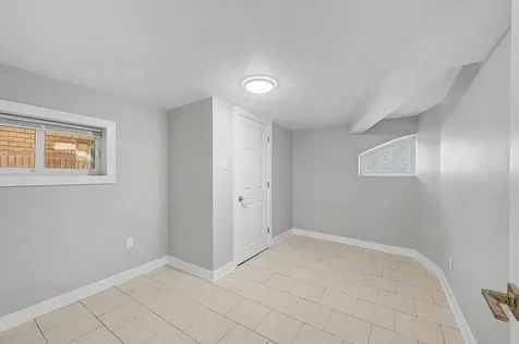 4945 West Addison Street Chicago IL 60641