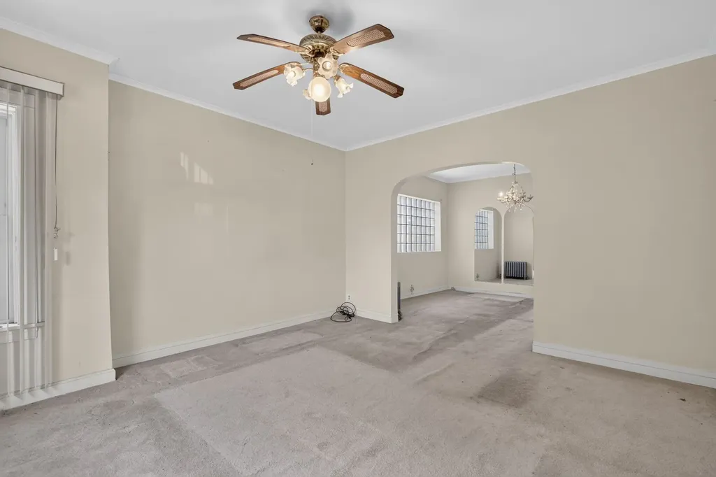4824 West Concord Place Chicago IL 60639