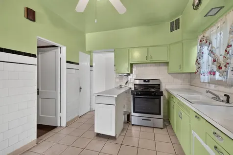 4824 West Concord Place Chicago IL 60639