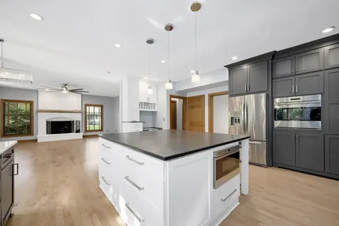721 38TH Street Downers Grove IL 60515