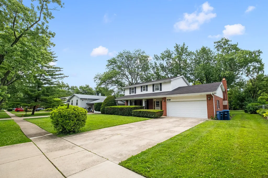 509 69TH Street Darien IL 60561