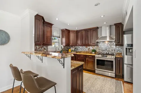 2016 North 75th Avenue Elmwood Park IL 60707