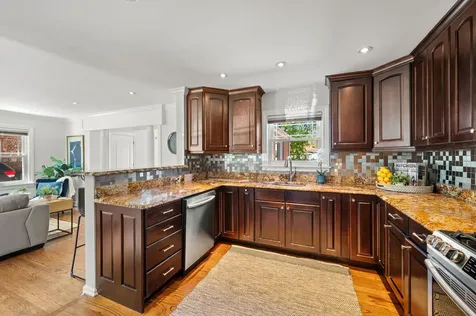 2016 North 75th Avenue Elmwood Park IL 60707