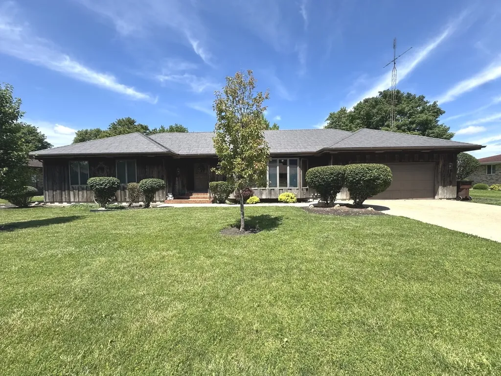 505 East Charles Street Ashkum IL 60911