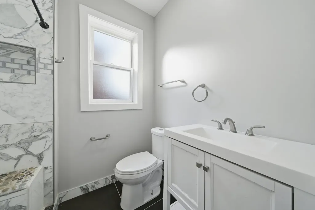 5108 West Fullerton Avenue Chicago IL 60639