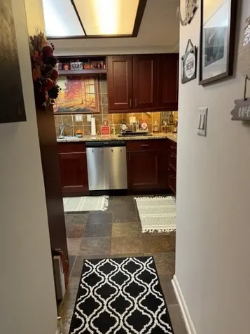 650 Whitney Court Gurnee IL 60031
