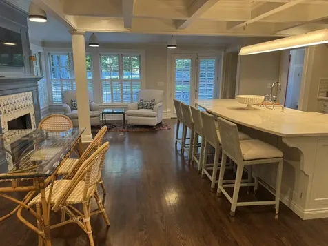 464 Oakwood Avenue Lake Forest IL 60045