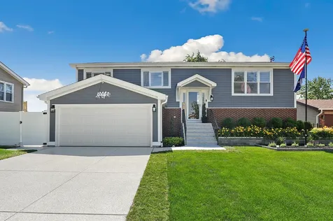 20012 South Sycamore Drive Frankfort IL 60423
