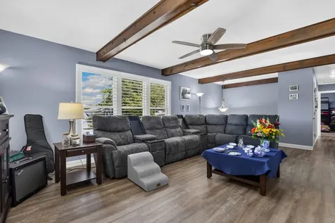 20012 South Sycamore Drive Frankfort IL 60423