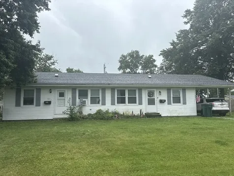 503 & 505 Timothy Drive Villa Grove IL 61956