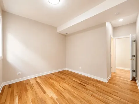 5158 West Agatite Avenue Chicago IL 60630