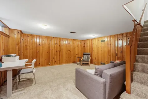221 South Maple Avenue Oak Park IL 60302