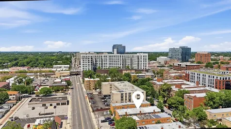 221 South Maple Avenue Oak Park IL 60302