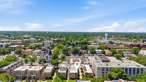 221 South Maple Avenue Oak Park IL 60302