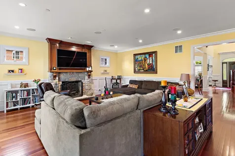 1110 South Washington Avenue Park Ridge IL 60068
