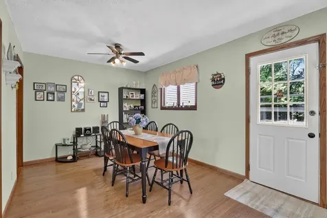 1204 West Violet Street Freeport IL 61032