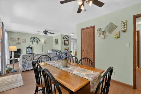 1204 West Violet Street Freeport IL 61032