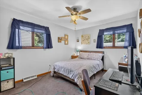 1204 West Violet Street Freeport IL 61032