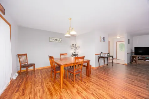 3608 Andrews Court Salem IL 62881