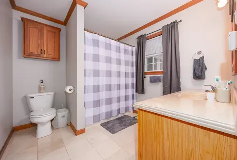 3608 Andrews Court Salem IL 62881
