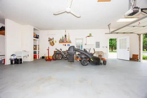3608 Andrews Court Salem IL 62881