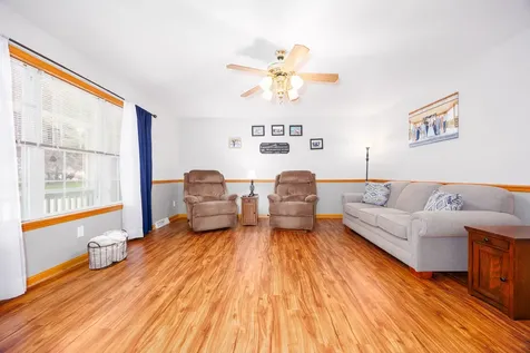 3608 Andrews Court Salem IL 62881