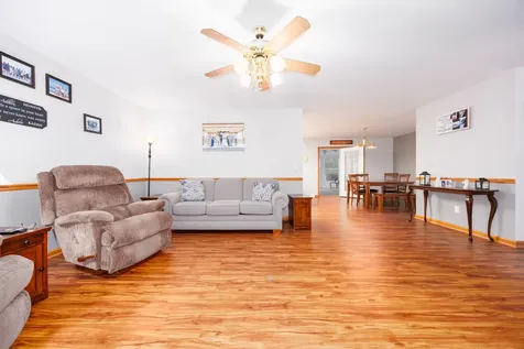 3608 Andrews Court Salem IL 62881