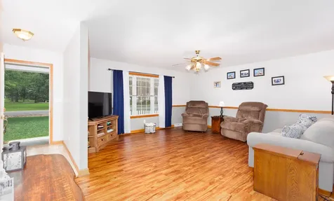 3608 Andrews Court Salem IL 62881