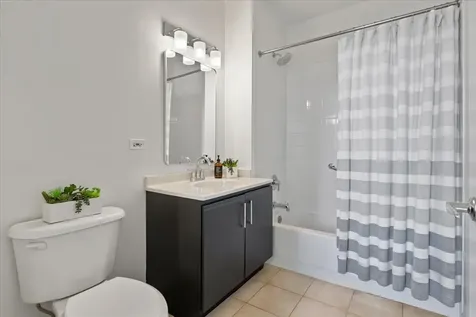 645 North Kingsbury Street Chicago IL 60654