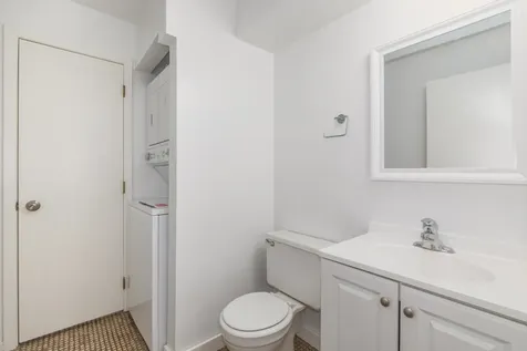2 Echo Court Vernon Hills IL 60061