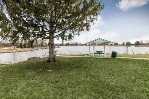 2 Echo Court Vernon Hills IL 60061