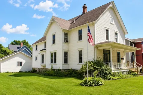 222 West Jackson Street Morris IL 60450