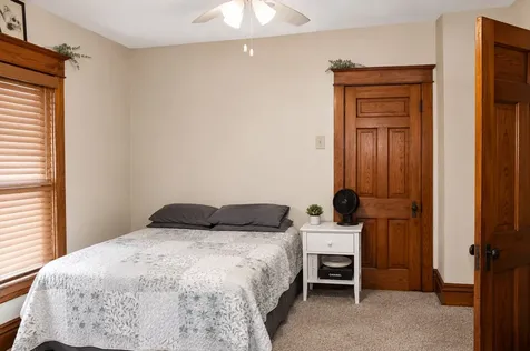 222 West Jackson Street Morris IL 60450