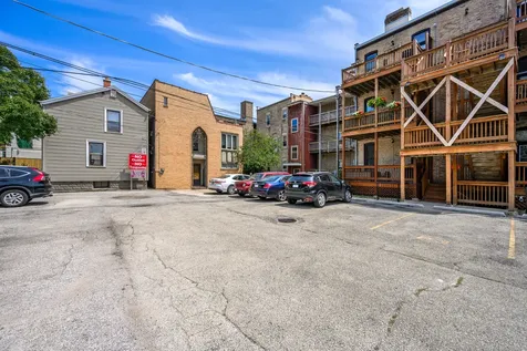 540 West Belden Avenue Chicago IL 60614
