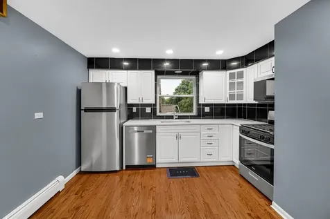 5700 West Montrose Avenue Chicago IL 60634