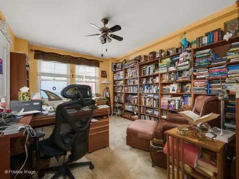 5555 North Sheridan Road Chicago IL 60640