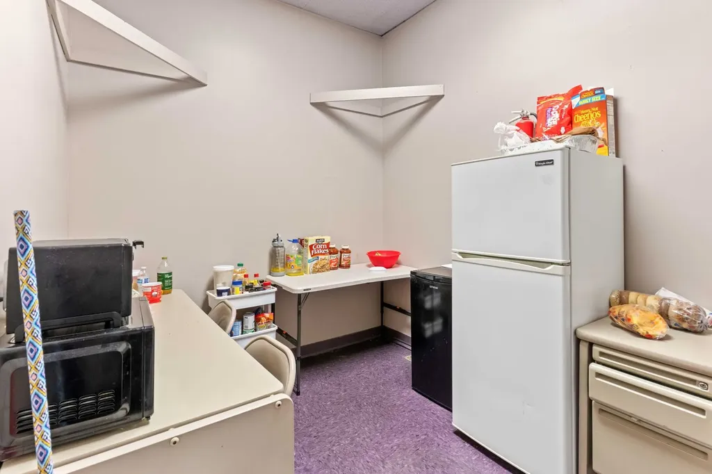 735 West 35th Street Chicago IL 60616