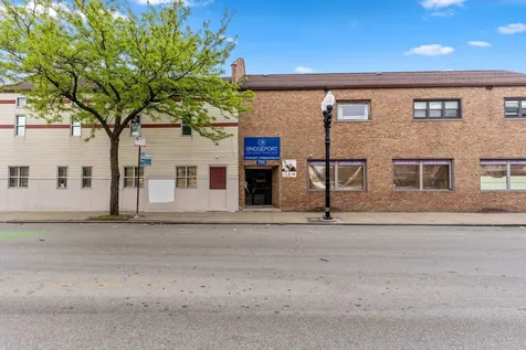 735 West 35th Street Chicago IL 60616