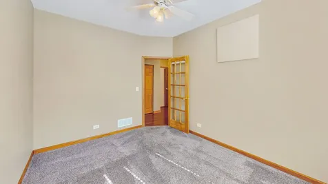 3510 High Hill Circle Carpentersville IL 60110
