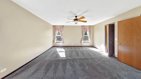 3510 High Hill Circle Carpentersville IL 60110