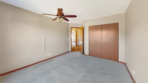 3510 High Hill Circle Carpentersville IL 60110