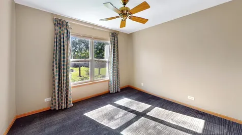 3510 High Hill Circle Carpentersville IL 60110