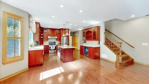 3510 High Hill Circle Carpentersville IL 60110