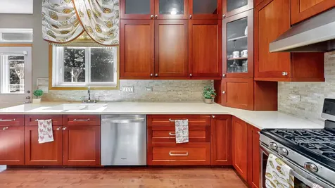 3510 High Hill Circle Carpentersville IL 60110